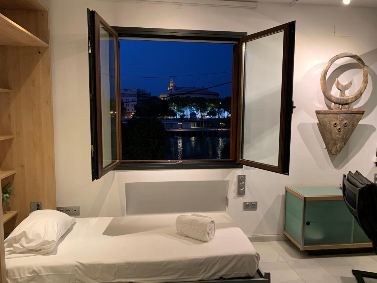 Betis Riverside Skyview By Valcambre Sevilha Exterior foto